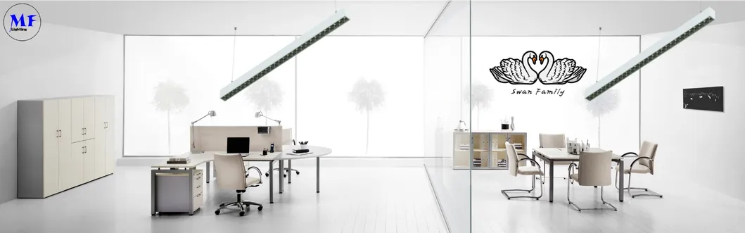 Светодиодный трек Линейный свет Ra 90+ Пластиковая розничная торговля Промышленный черно-белый супермаркет Магнитно-образная мастерская Магазин 3